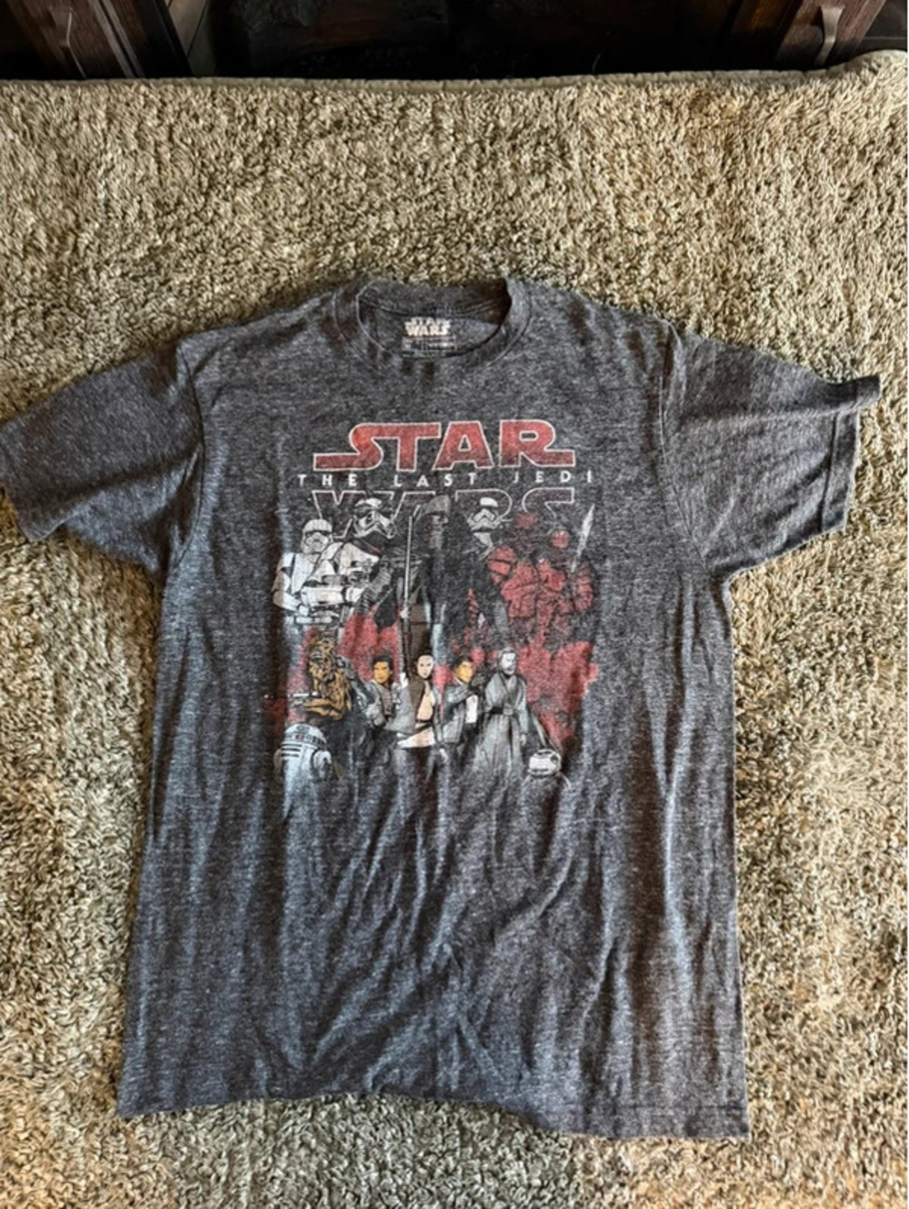 Star Wars The Last Jedi Graphic T-Shirt Medium
